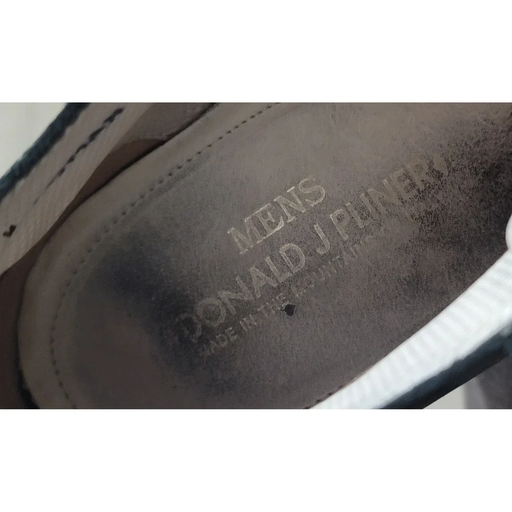 Donald J Pliner Men's Conan Black Nubuck Leather Chukka Boots Size 10.5‎ M